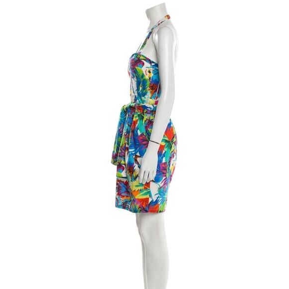 Love Moschino
Printed Mini Dress
Size: SIUS4, IT40 - Picture 4 of 5